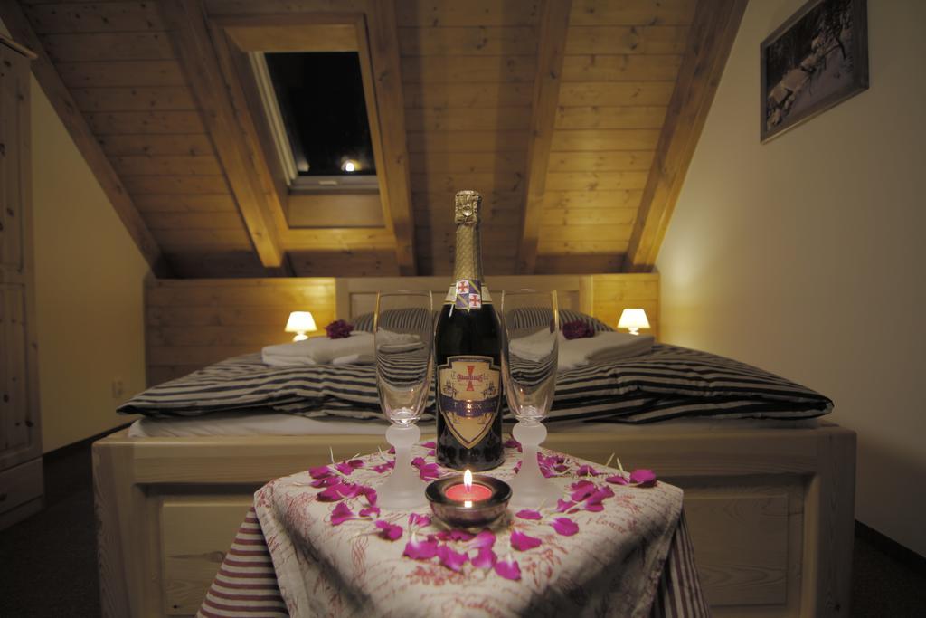 Pension U Lipy Bynovec Kamer foto