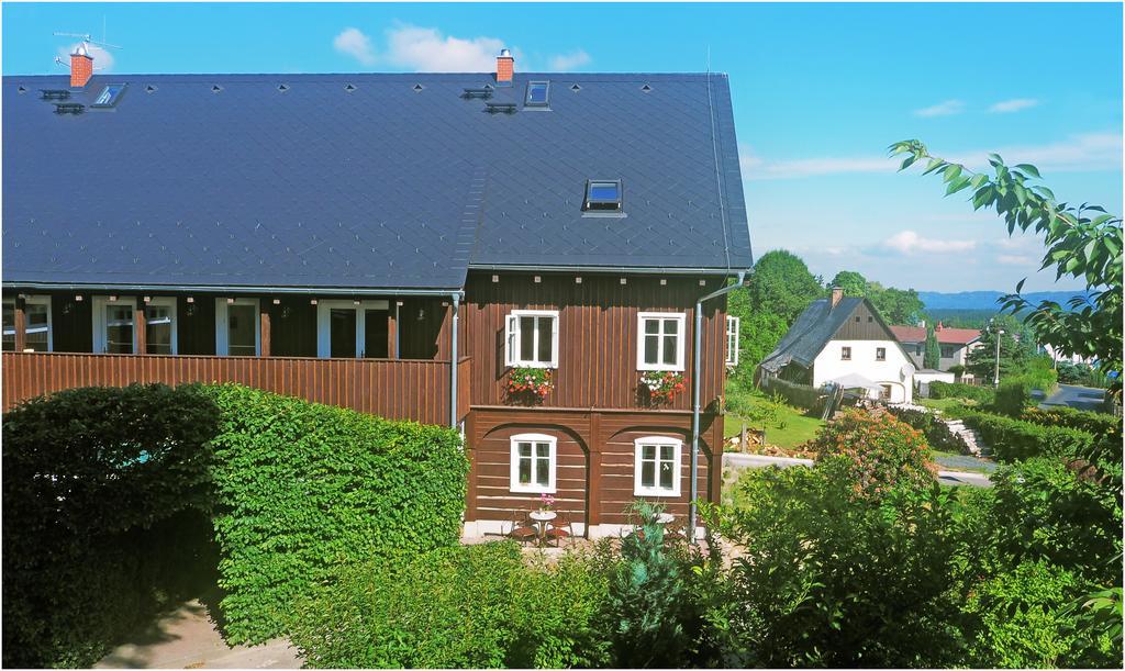 Pension U Lipy Bynovec Buitenkant foto